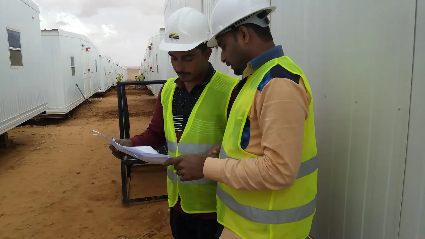 مرجع بصري لتخطيط منشآت الرياض يعرض معاينة الموقع وتخطيط العمل